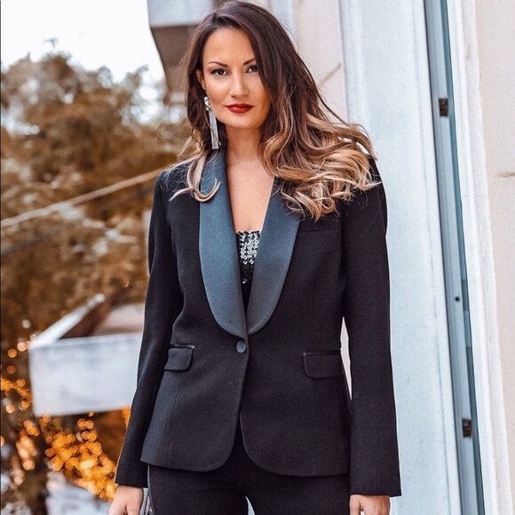 Milly of New York Jackets & Blazers - MILLY OF NEW YORK Black Wool Blazer Jacket Size 10